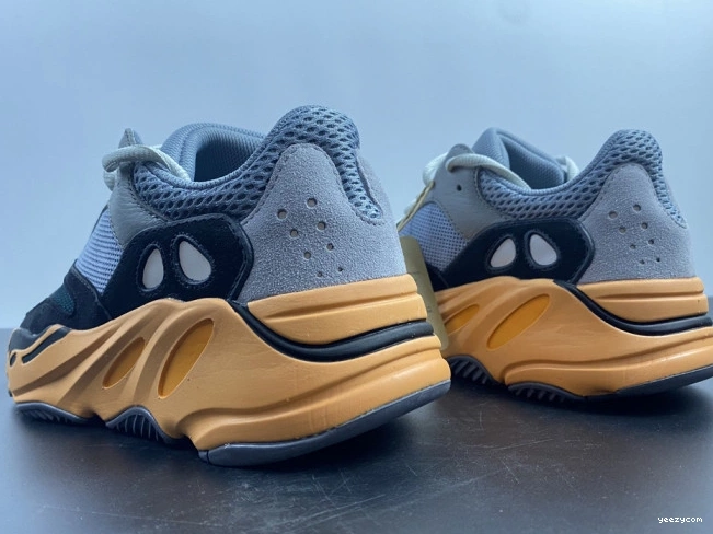 Adidas GW0296 Sun Yeezy V2 700 Boost 0725